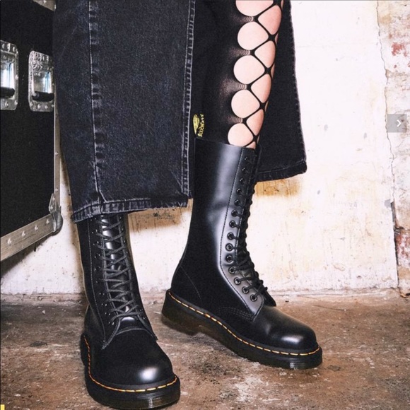 Dr. Martens | Shoes | Dr Martens 914 Smooth Leather Tall Boots | Poshmark
